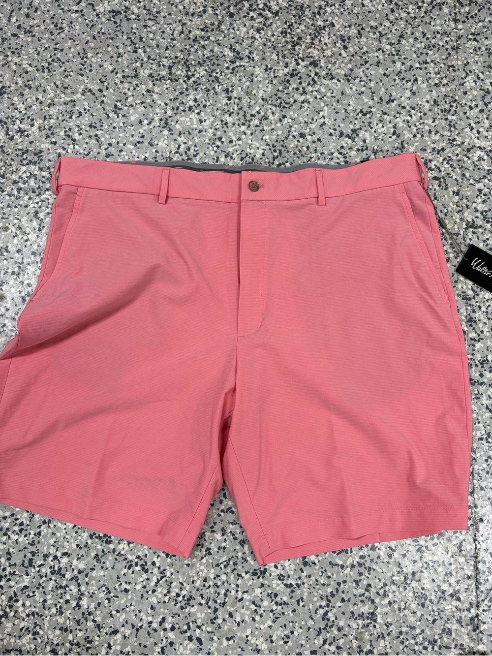 Walter Hagen Men's Coral Pink Flat-Front Performance Shorts 42 NWT